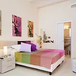 La Fenice Rooms