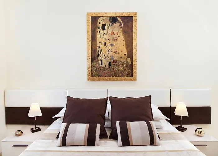 La Fenice Rooms